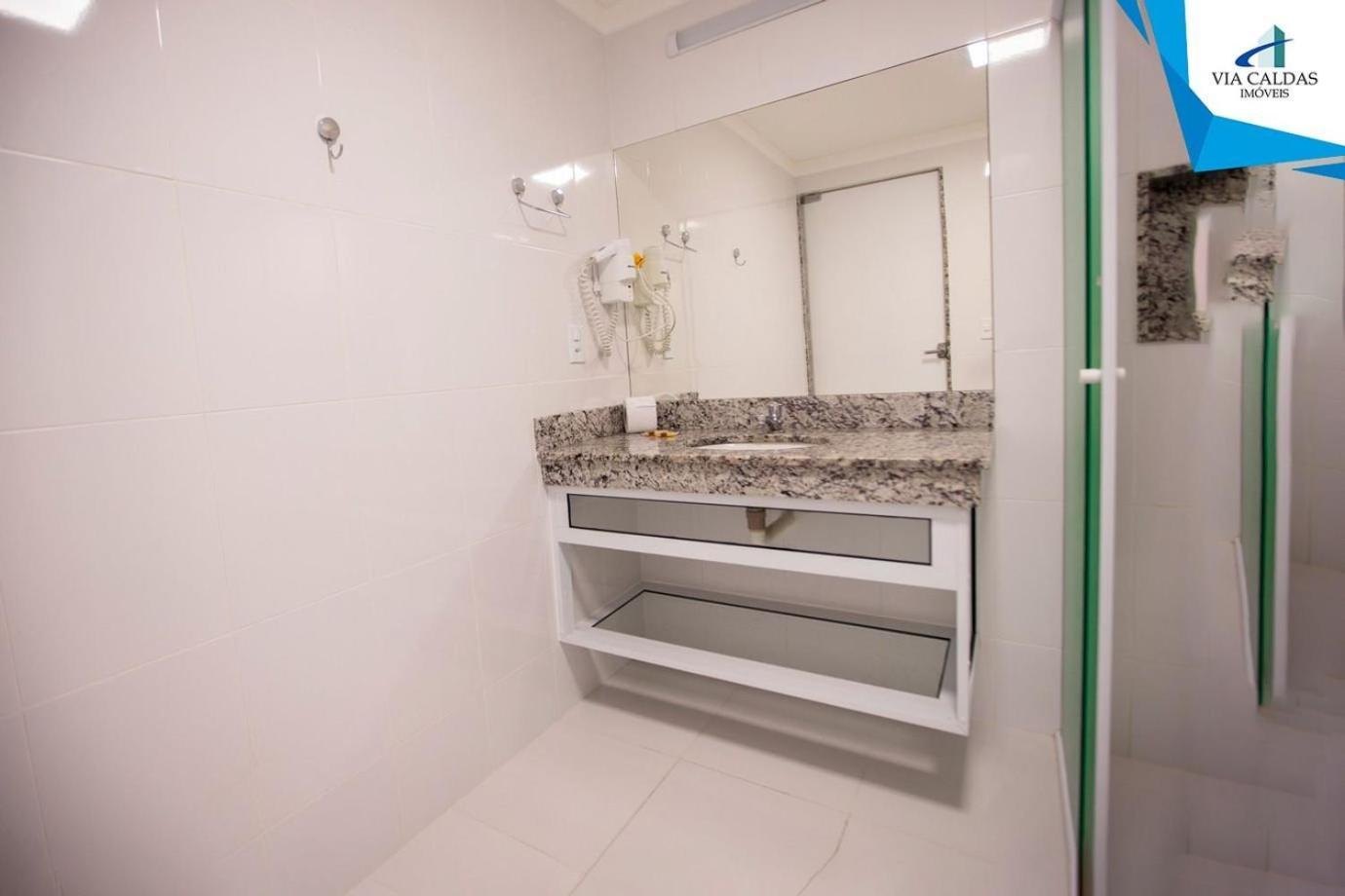 Piazza Diroma Com Acesso Ao Diroma Acqua Park - Via Caldas *