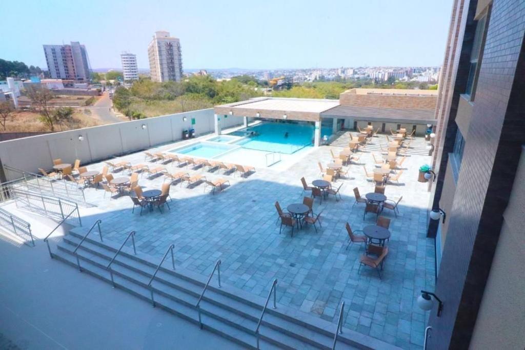 Piazza Diroma Com Acesso Ao Diroma Acqua Park - Via Caldas Apartamento